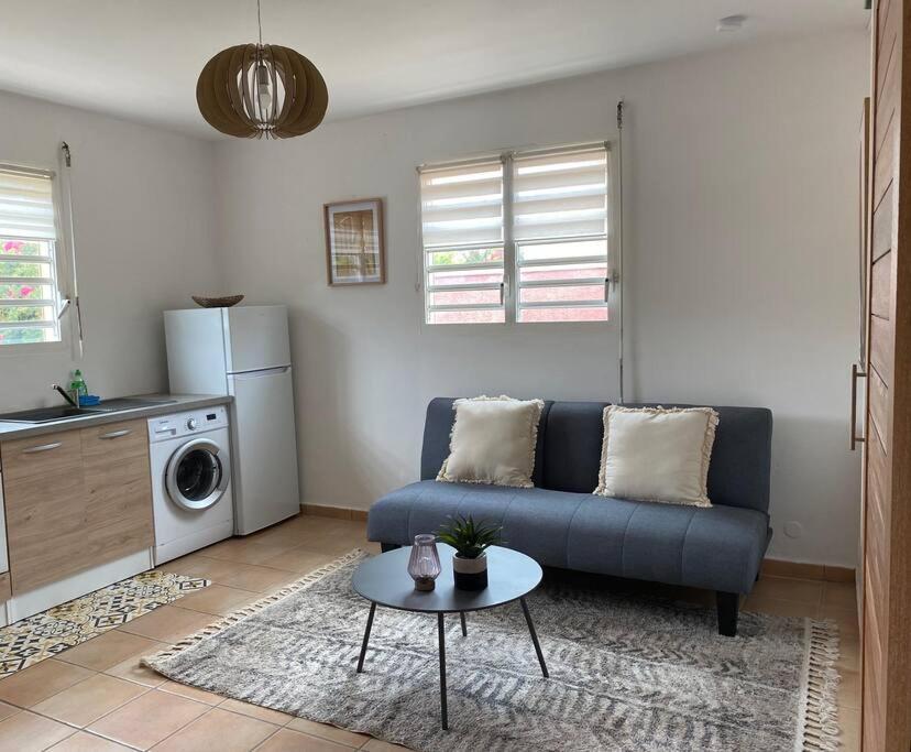 Appartement Cosy & Calme En Rez De Villa Saint-Francois  Exterior photo